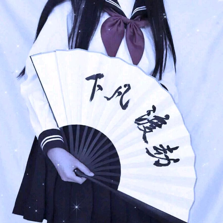 我不是你的女王