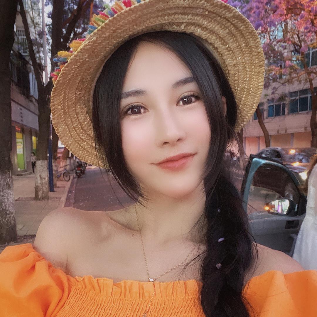 旅行中的小希@抖音