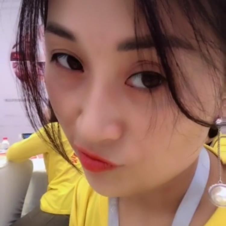 重兴龙摄影服装