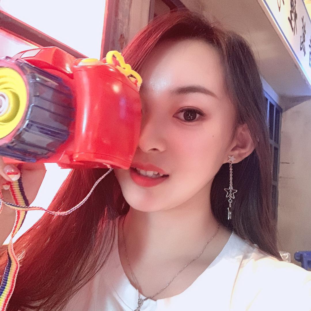 小耳朵cici