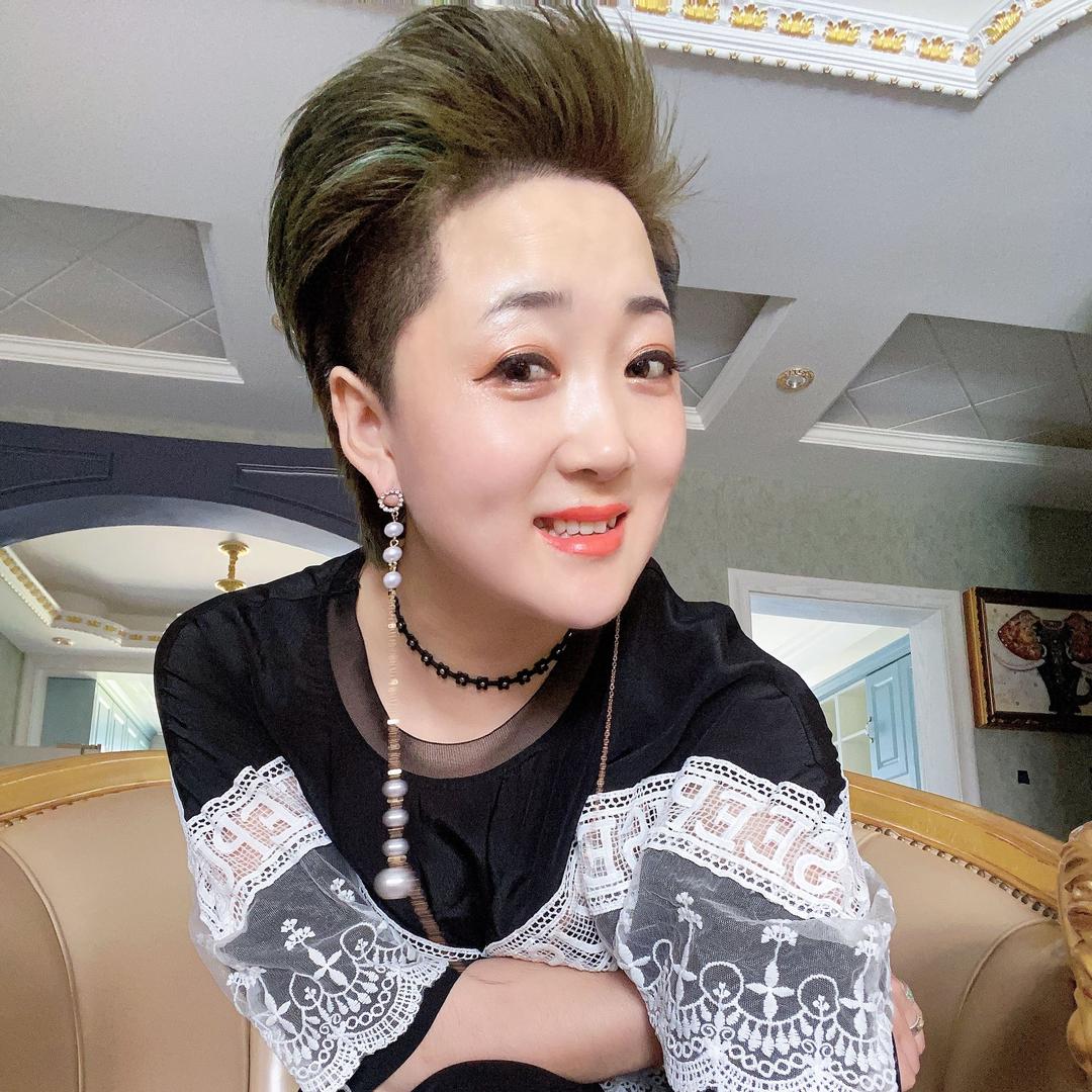 牧上宾烤羊腿