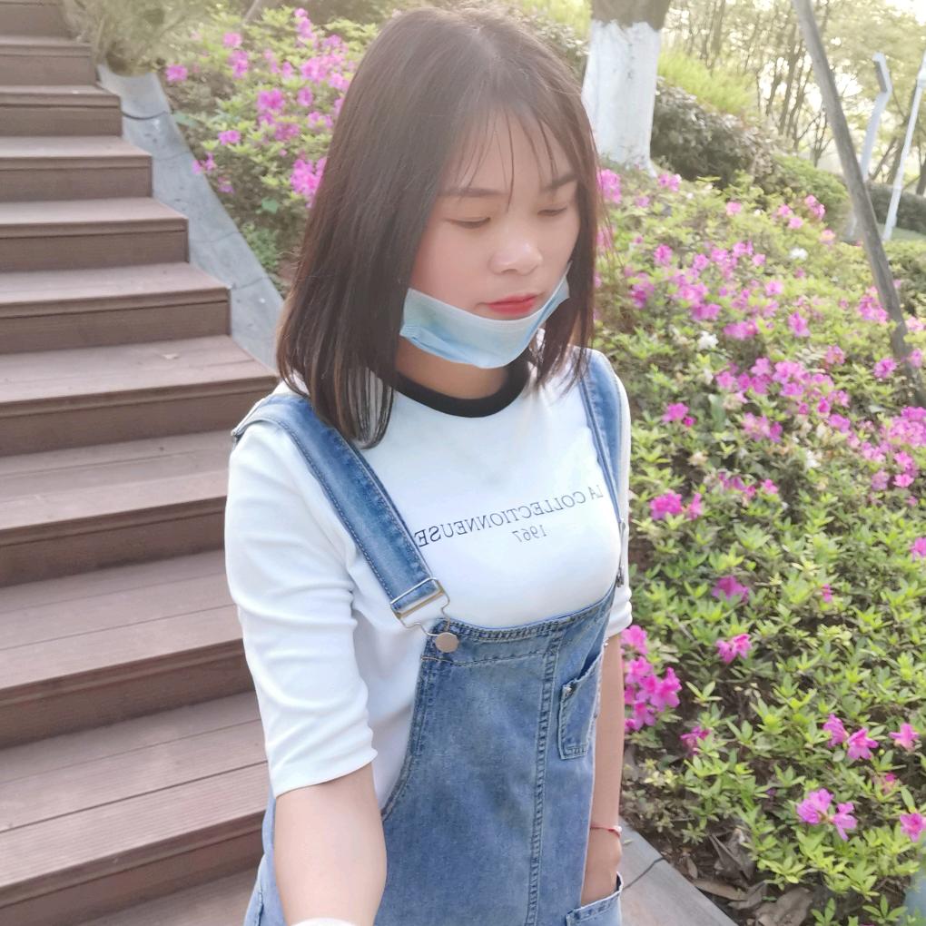 铅笔画再美终究是灰色的