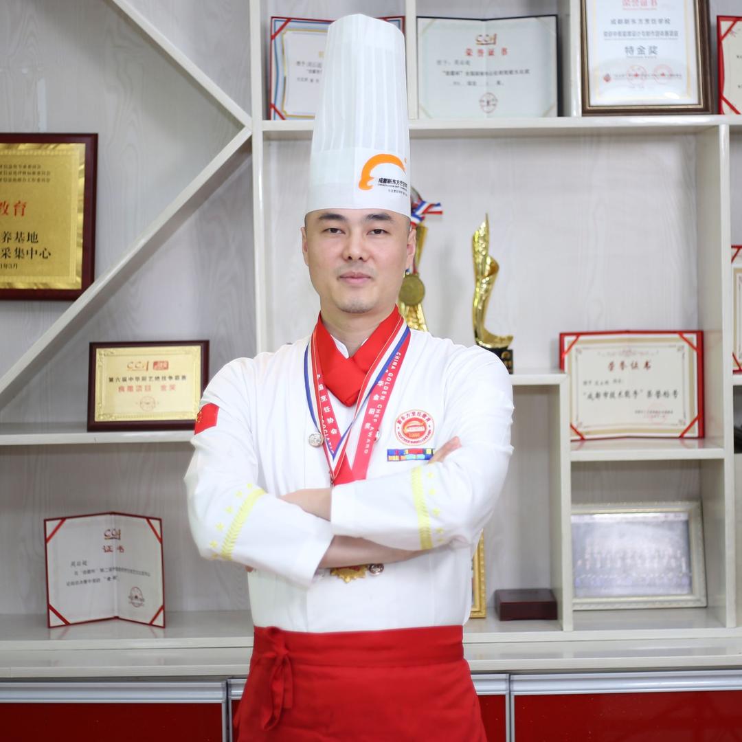 东方小厨周后超