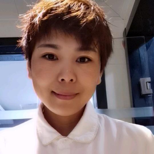 丫头（拒聊）请不要连赞