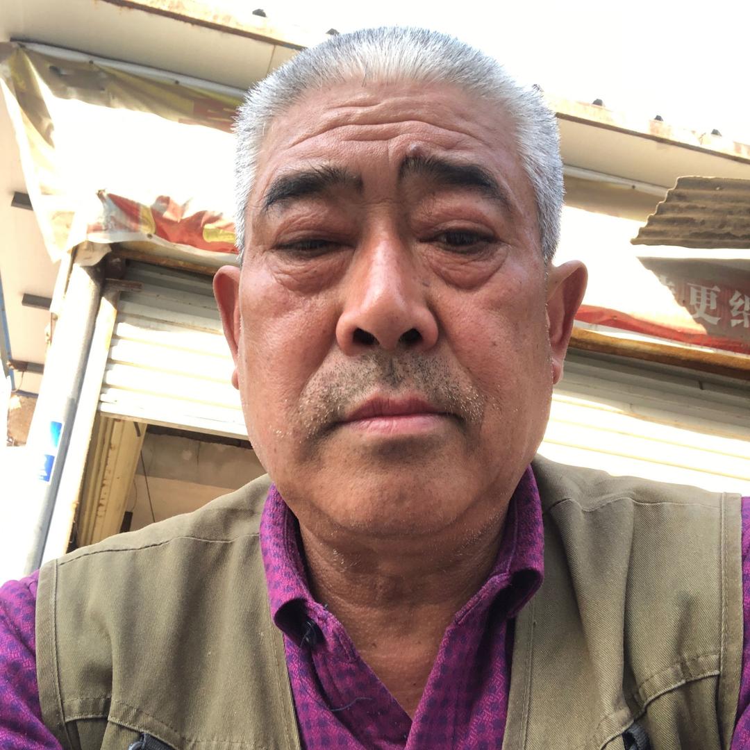 慕连军z