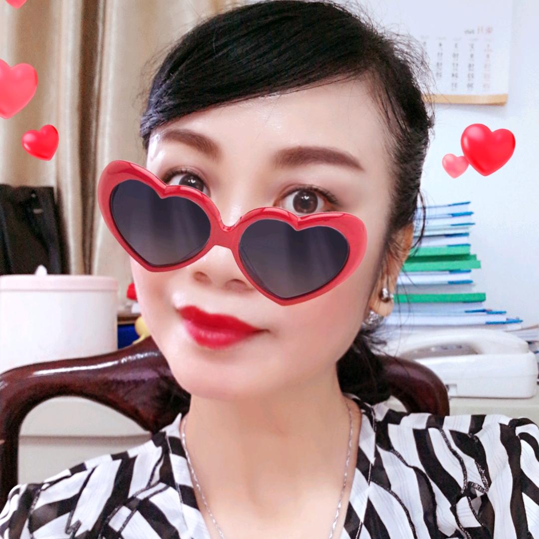 嫣燕紫然
