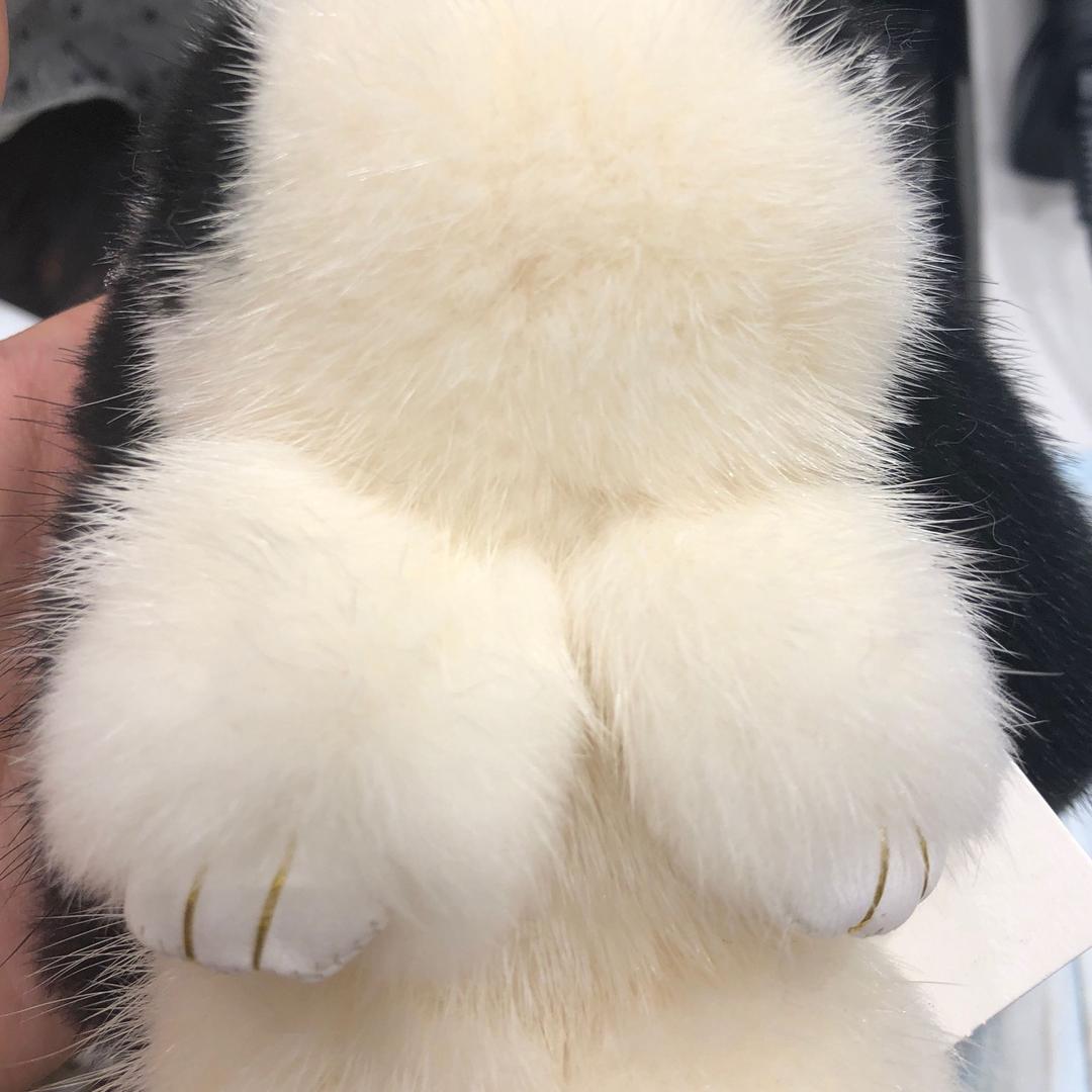 默