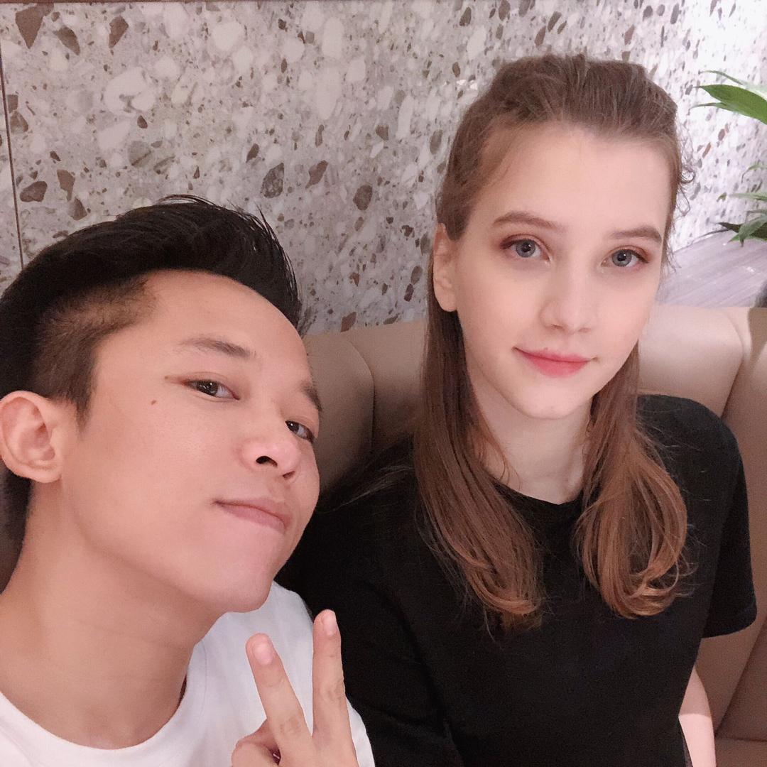 黑子与露哈