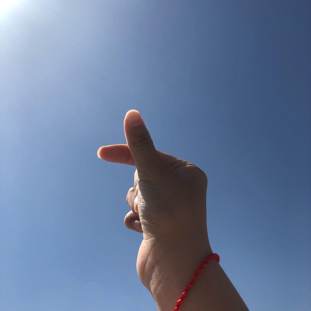 天空是蔚蓝色^_^