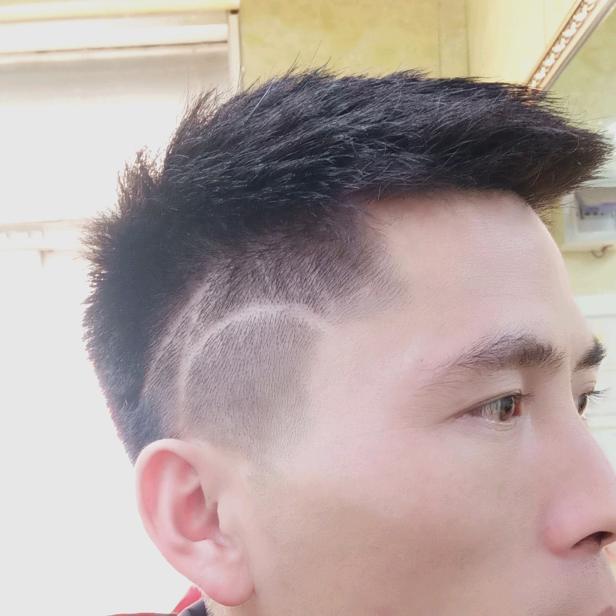 用户6372872725324