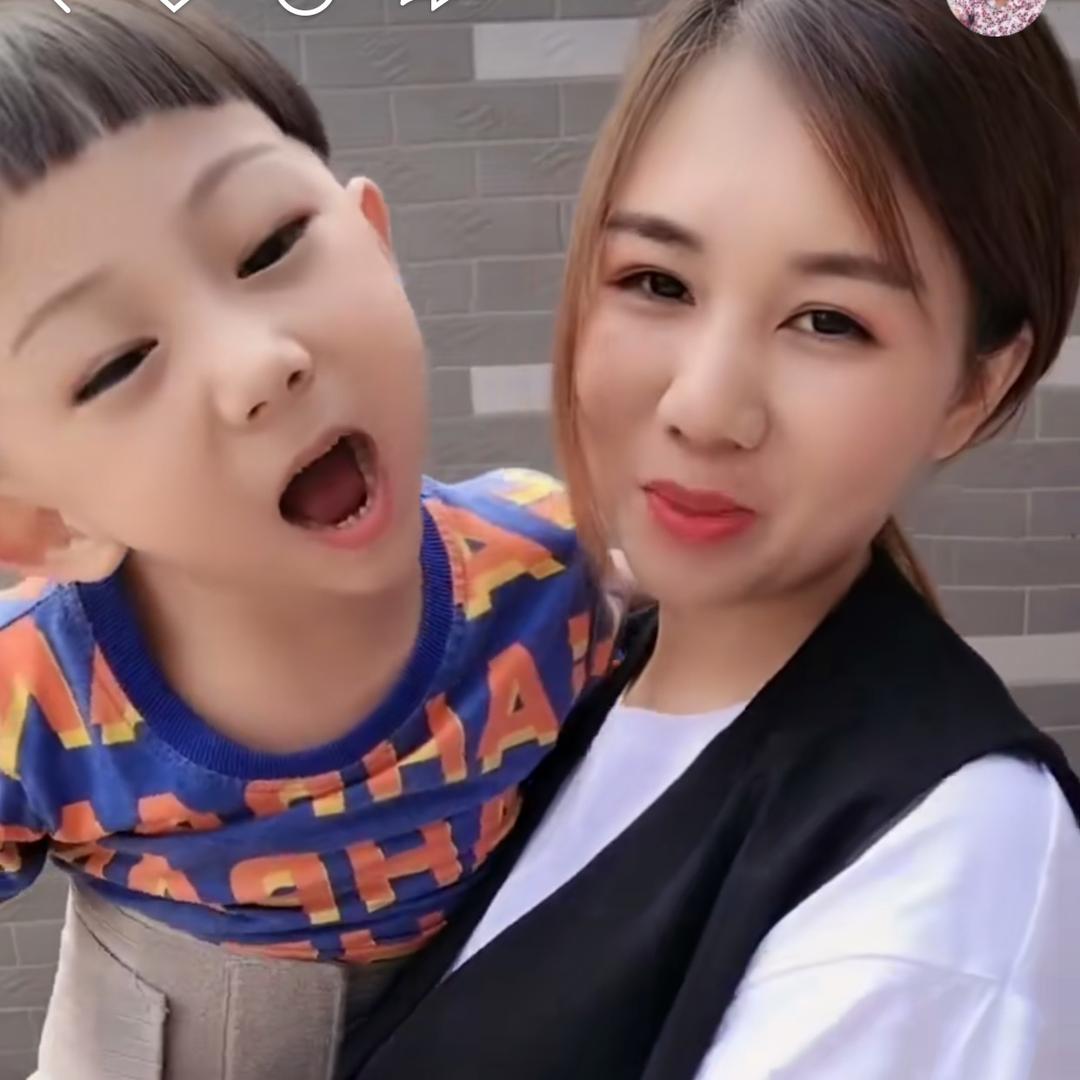 豪妈的书豪呀