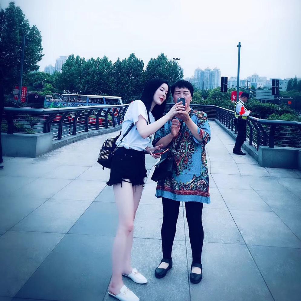 Kelly 太阳