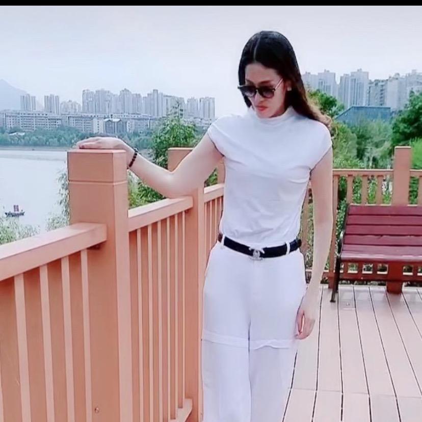 唐姐（郭记万州烤鱼•养生汤•江湖菜）