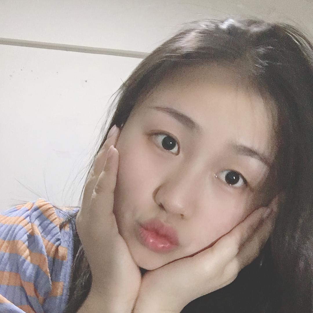 七柒