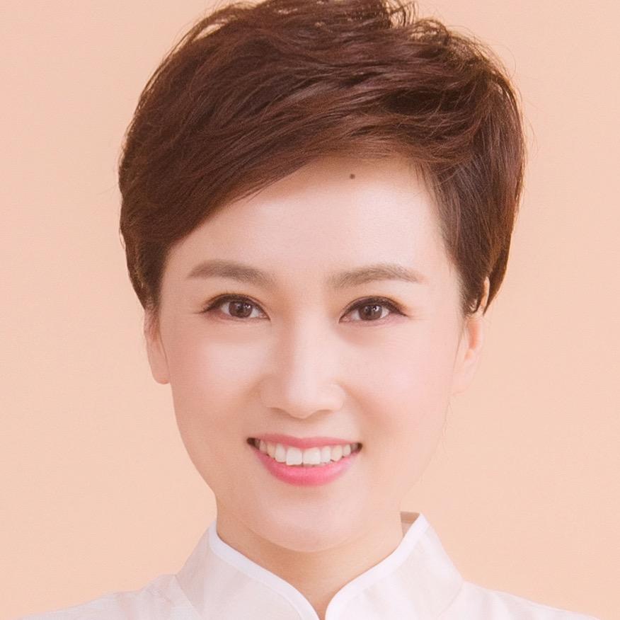 主持人毛蕾