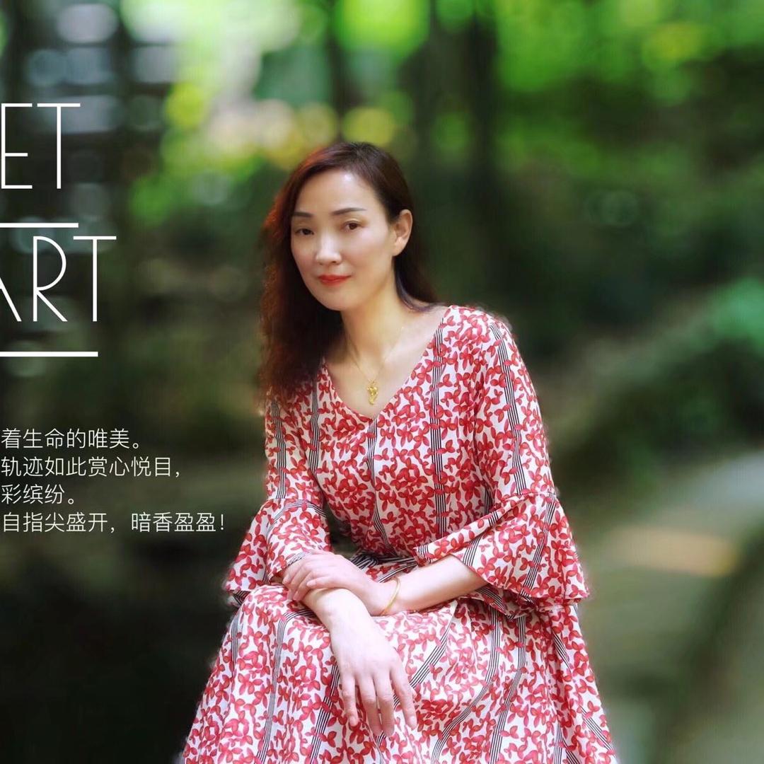 蓝冰如梦