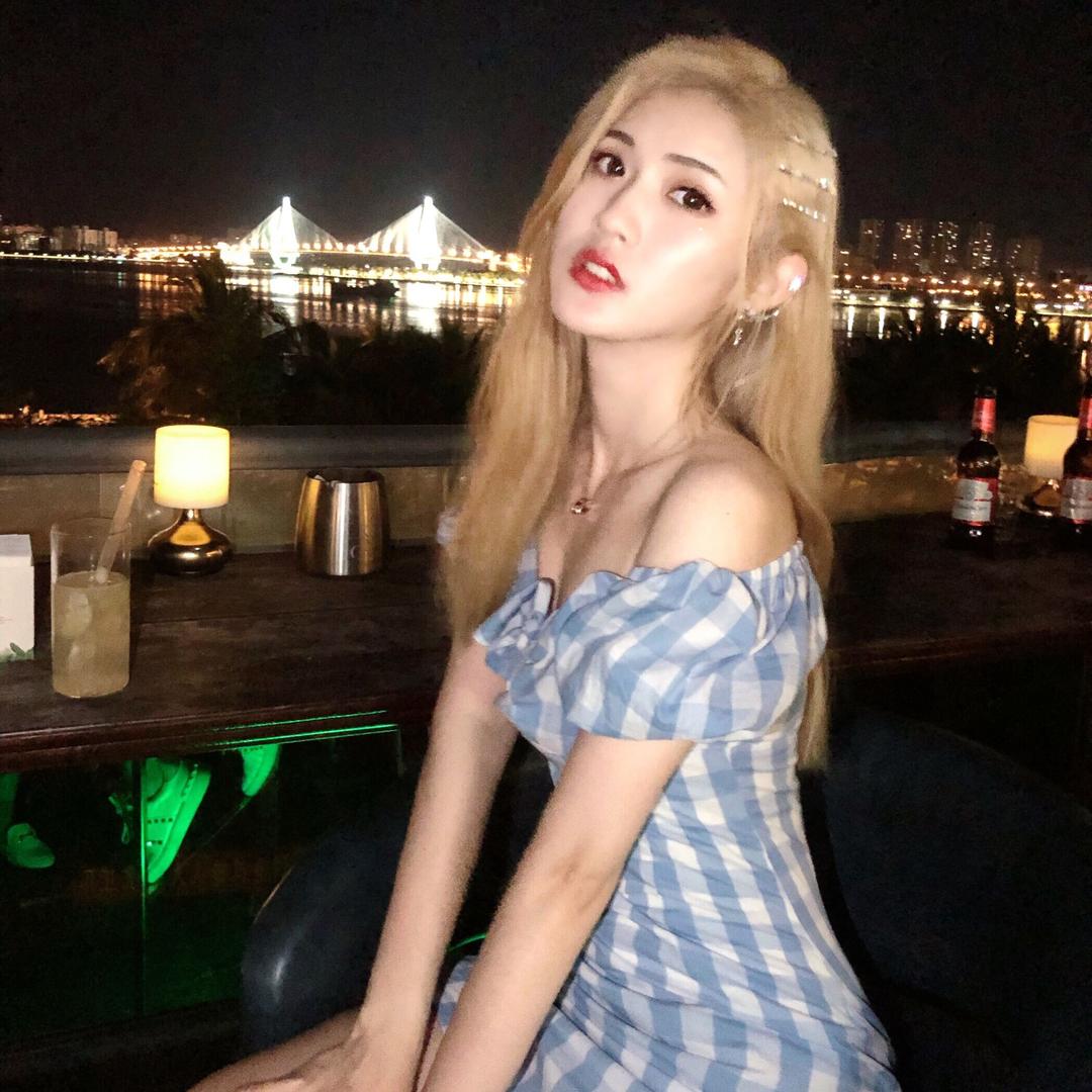 小周周
