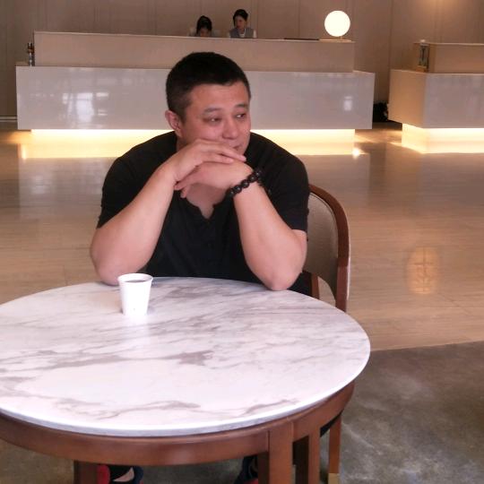 会打拳的卖酒店长