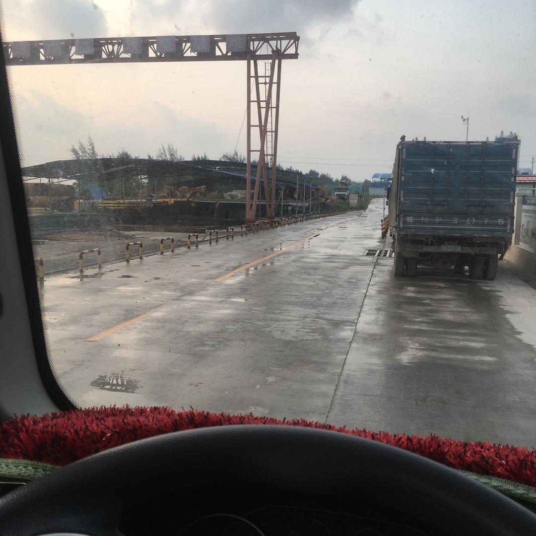 有想脱单的吗！我们认识一下