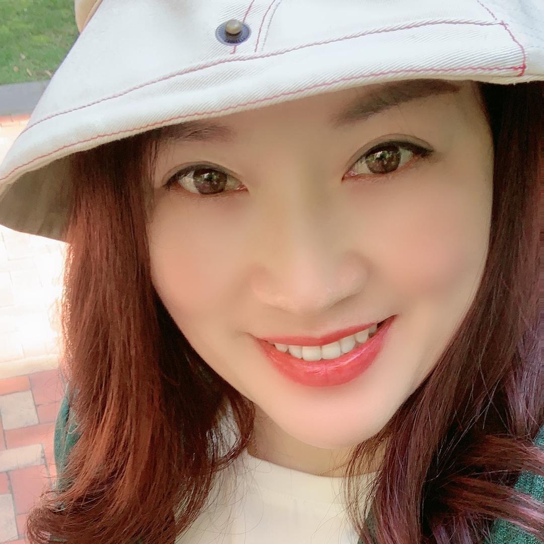 英子，71年的姐姐