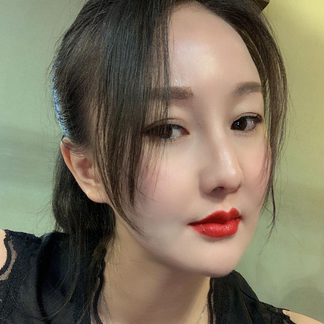 曼齐俏大姐