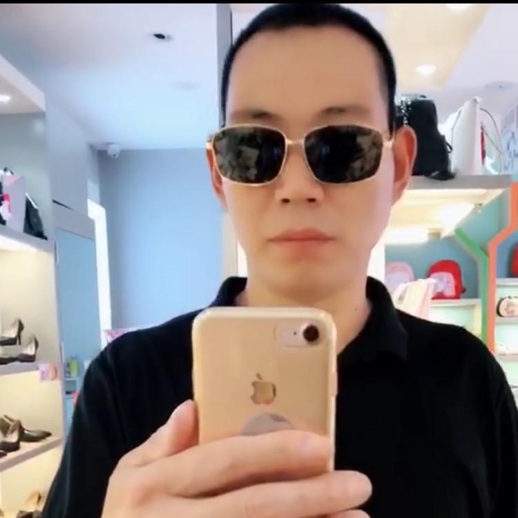 重庆华仔
