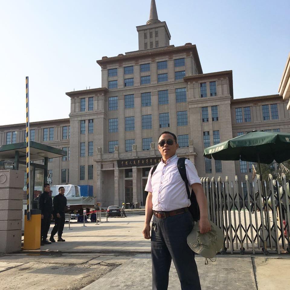 山东王歌。不定时开播。