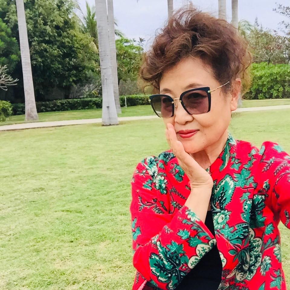 嫣然一笑 🌸随足回访🌸