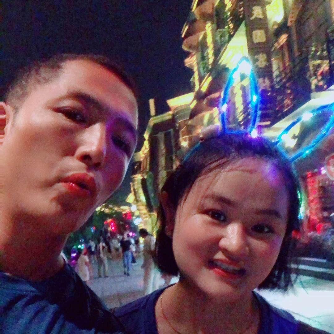 费县高亮果业批发铺