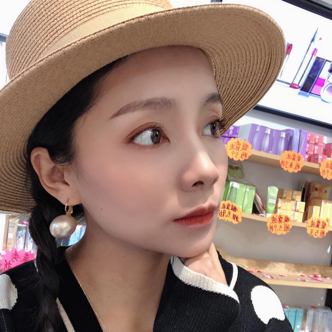 崇州市星悦二姐美妆店