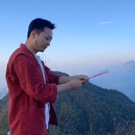 张贺庭道人