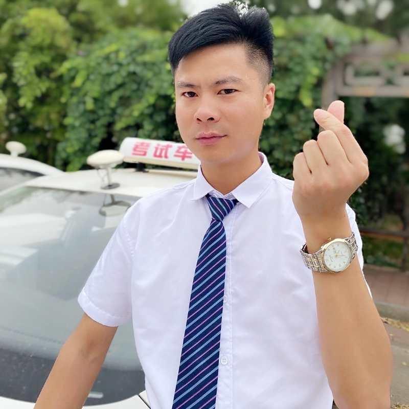 史教练🏍️（机车约拍私信）