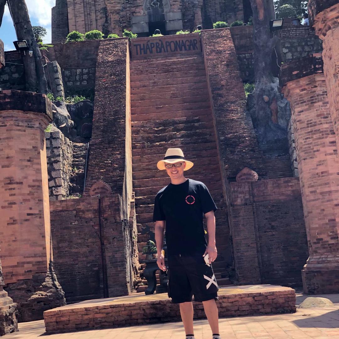 金华黄金回收赞达饰品店