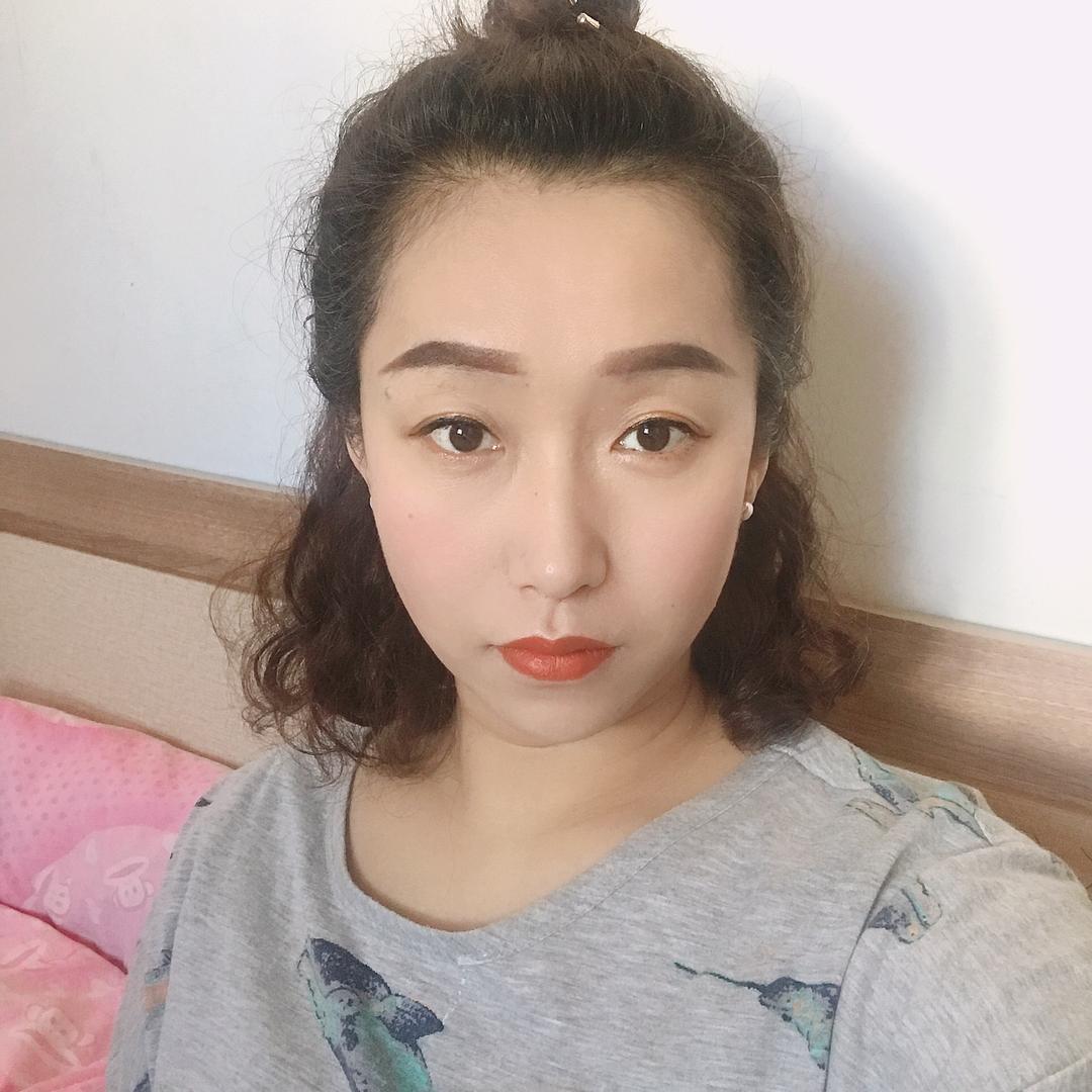 常熟市莫城街道煜霖服装商行中老年女装