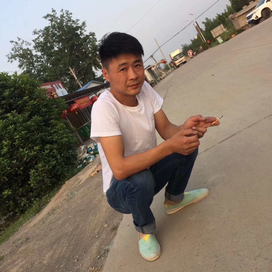 理想（门窗安装打胶）