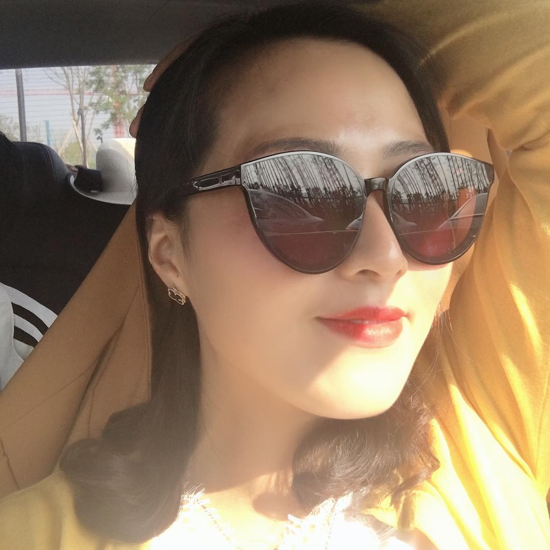 女主角