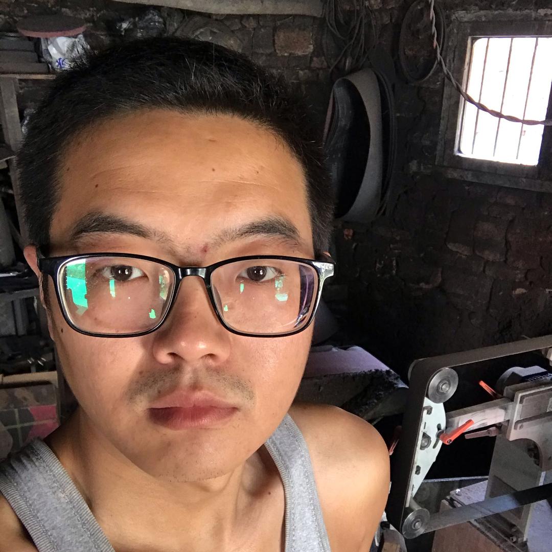 布二龙泉市不二厨具有限公司厨具专卖店