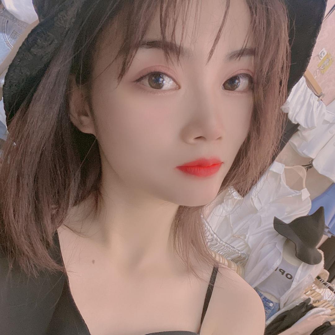 小瓶子~
