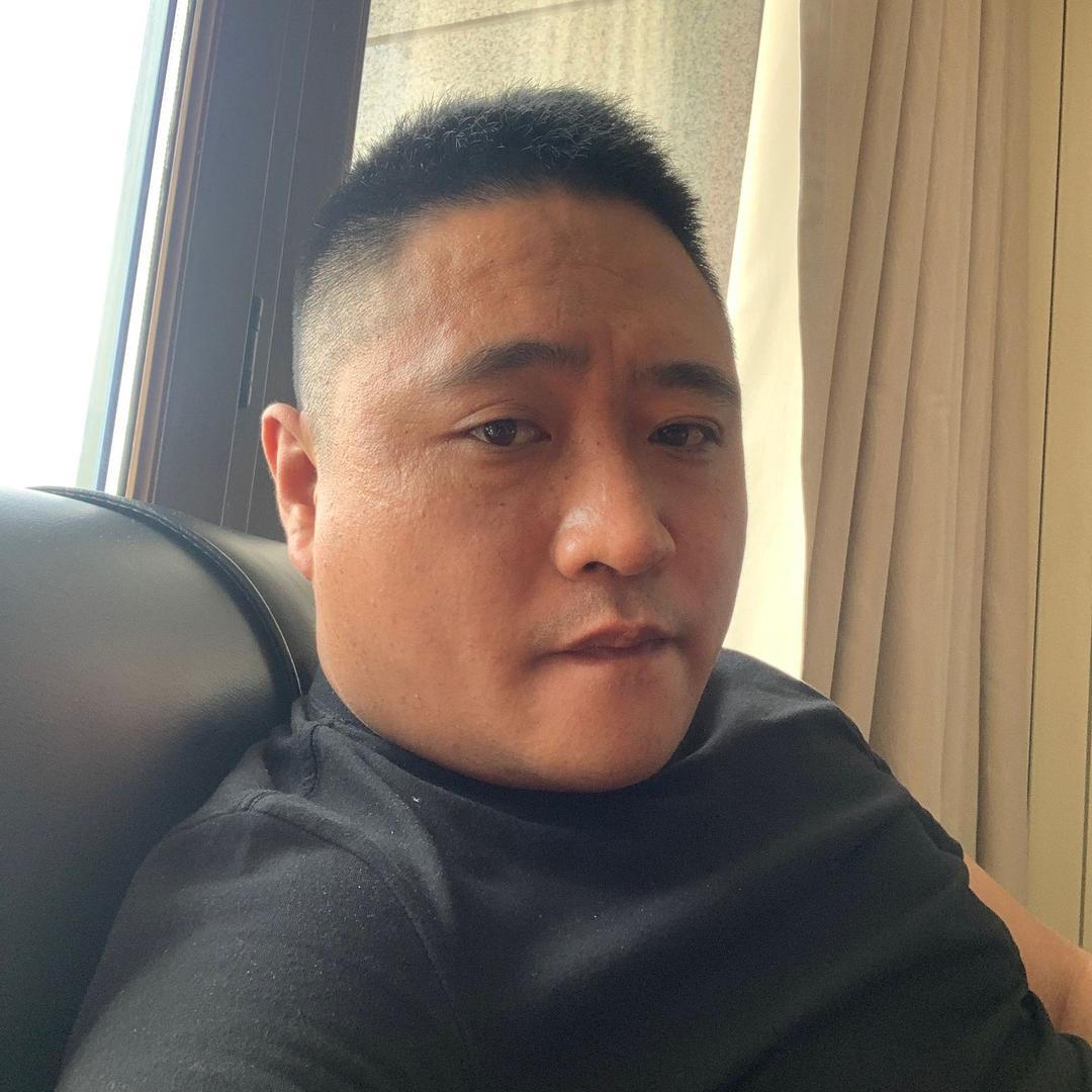 是你的龙哥哥吗