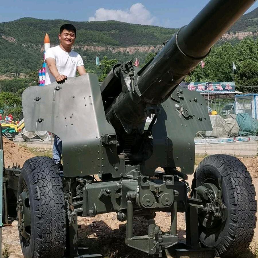 陈龍