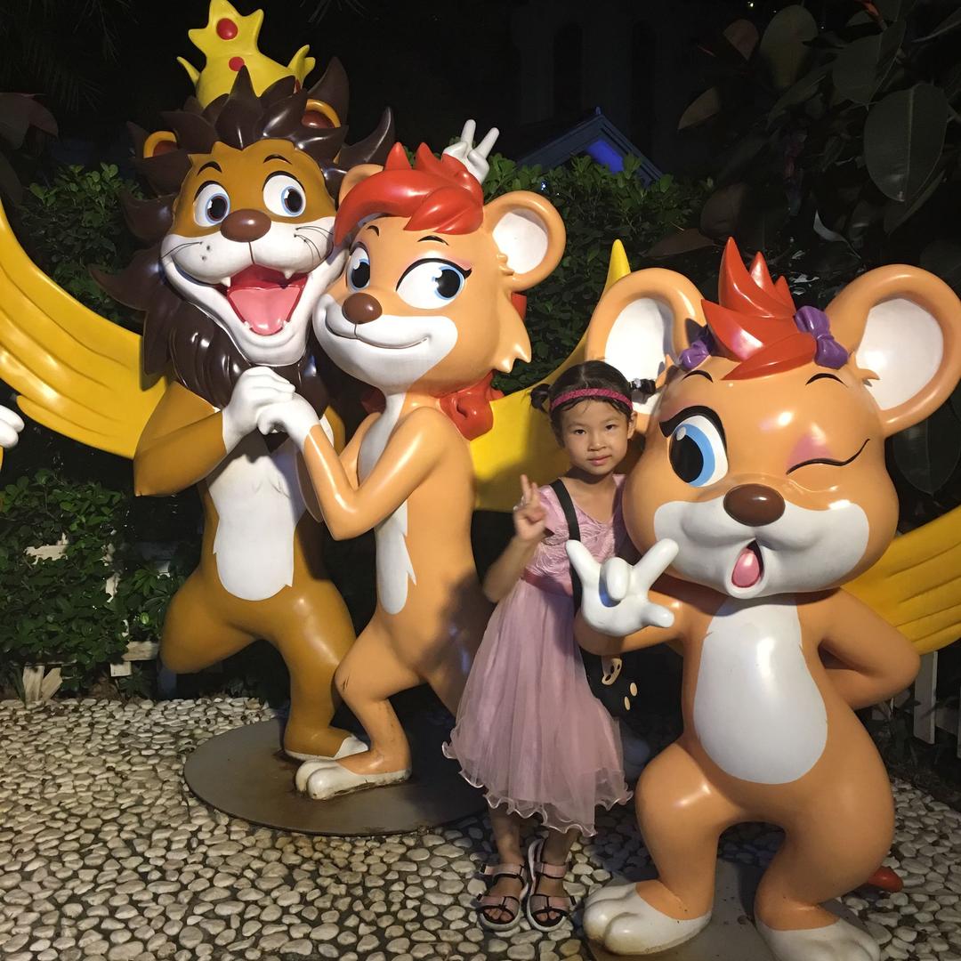 爱新倔罗·农夫