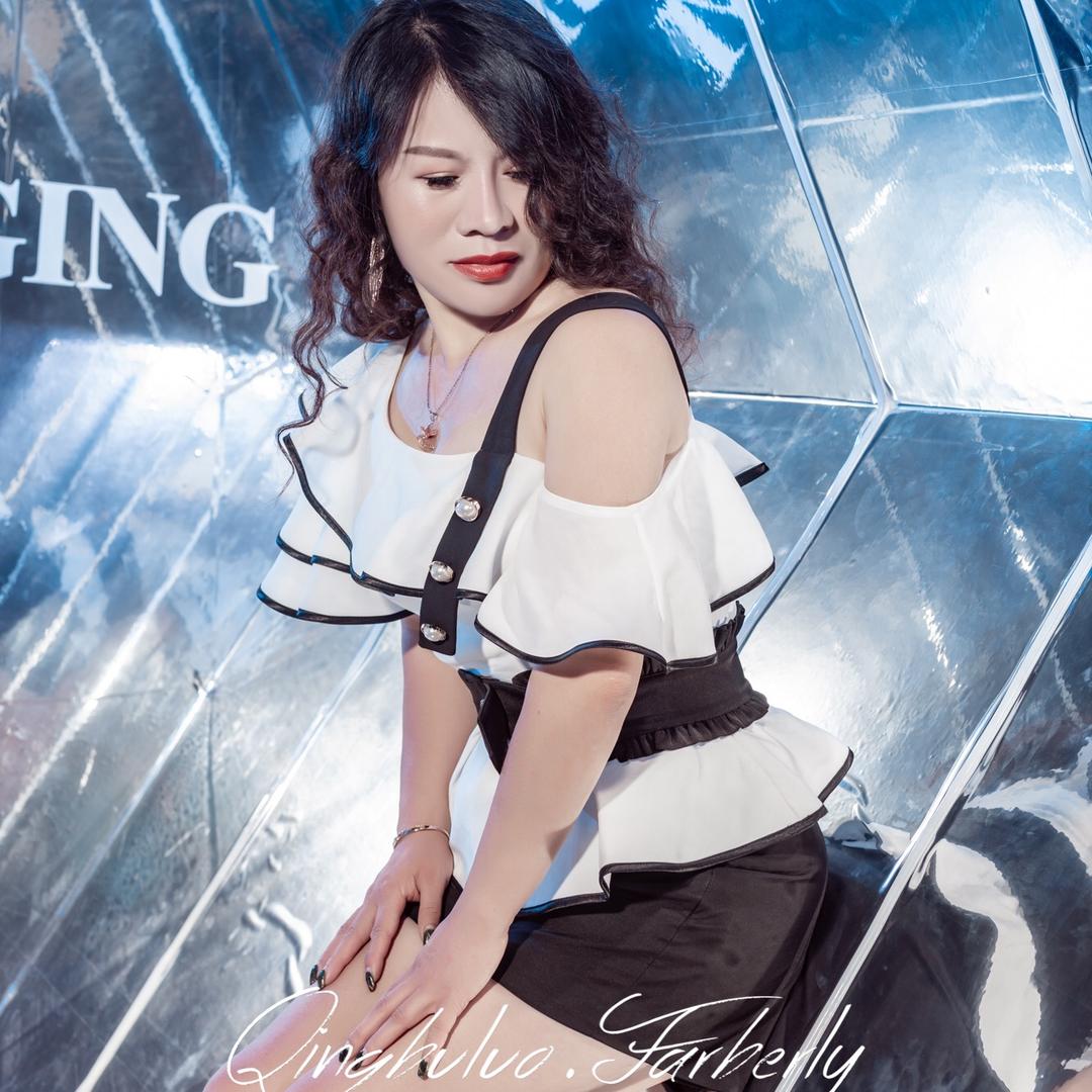 杨倩