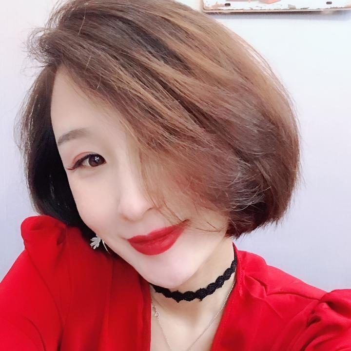 邹平市迪姐轻奢女装