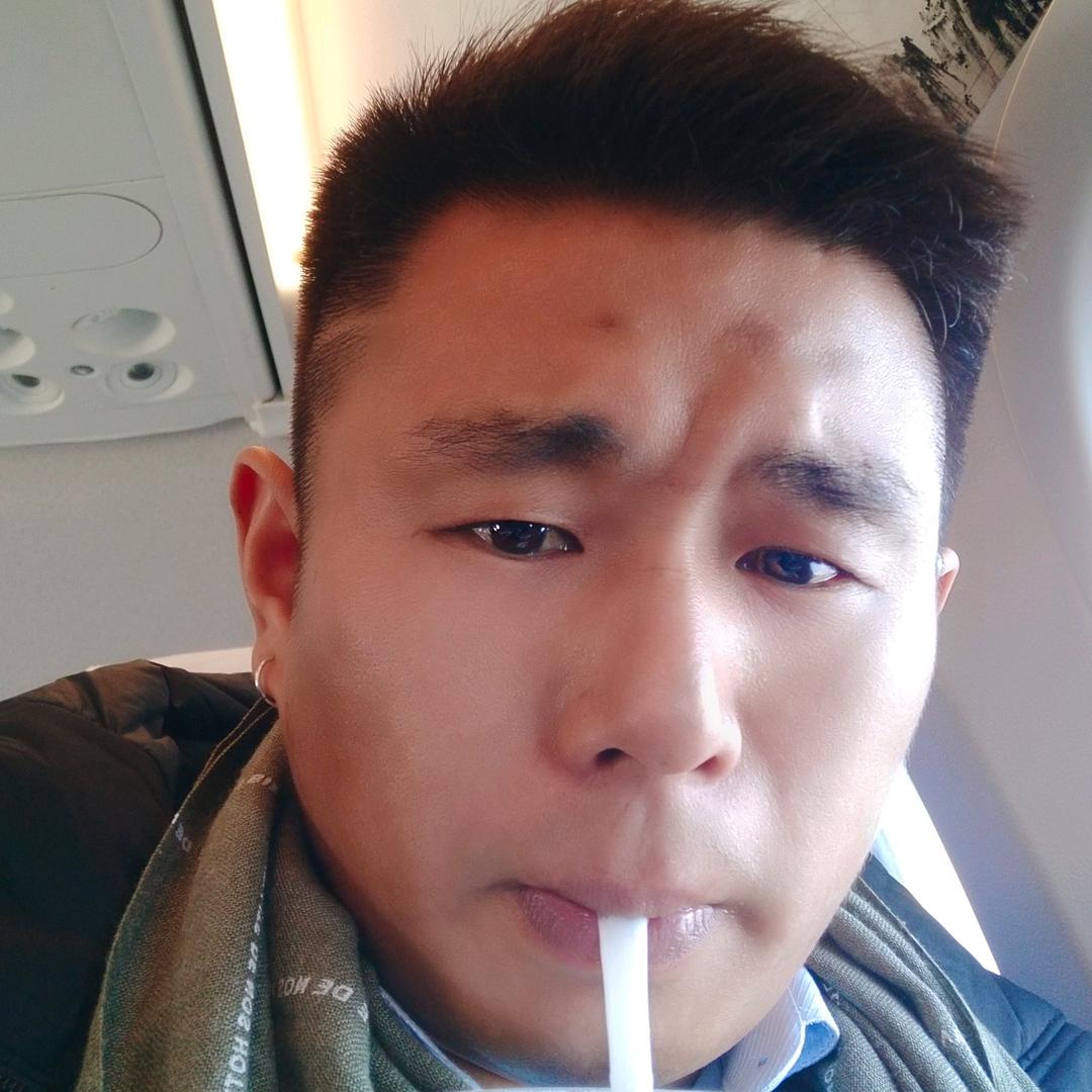 追逐音乐的涩狼（辫子哥)