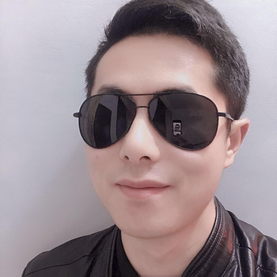 王小健