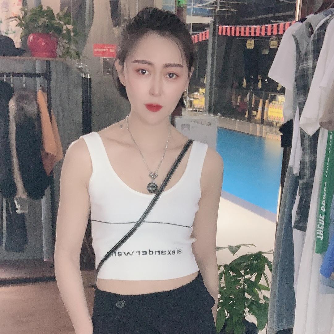 李yy