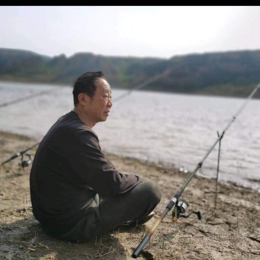 钓鱼野人