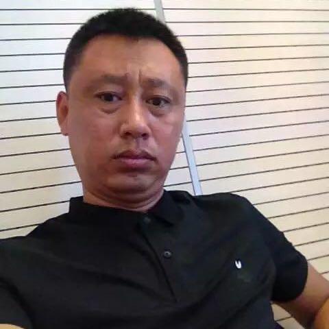 刘少