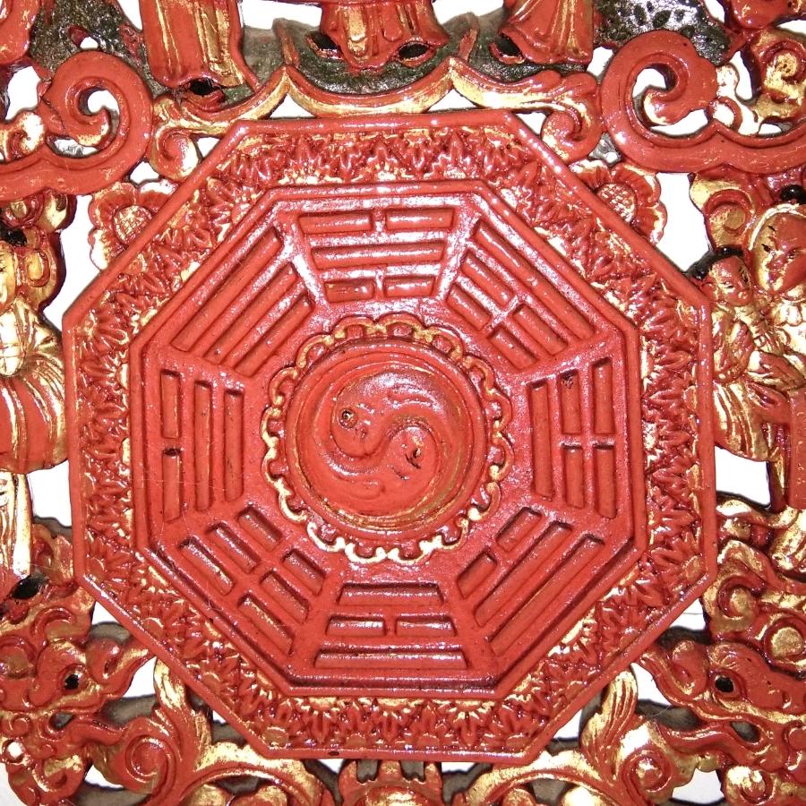 阿群独爱老物件，藏得久自然有