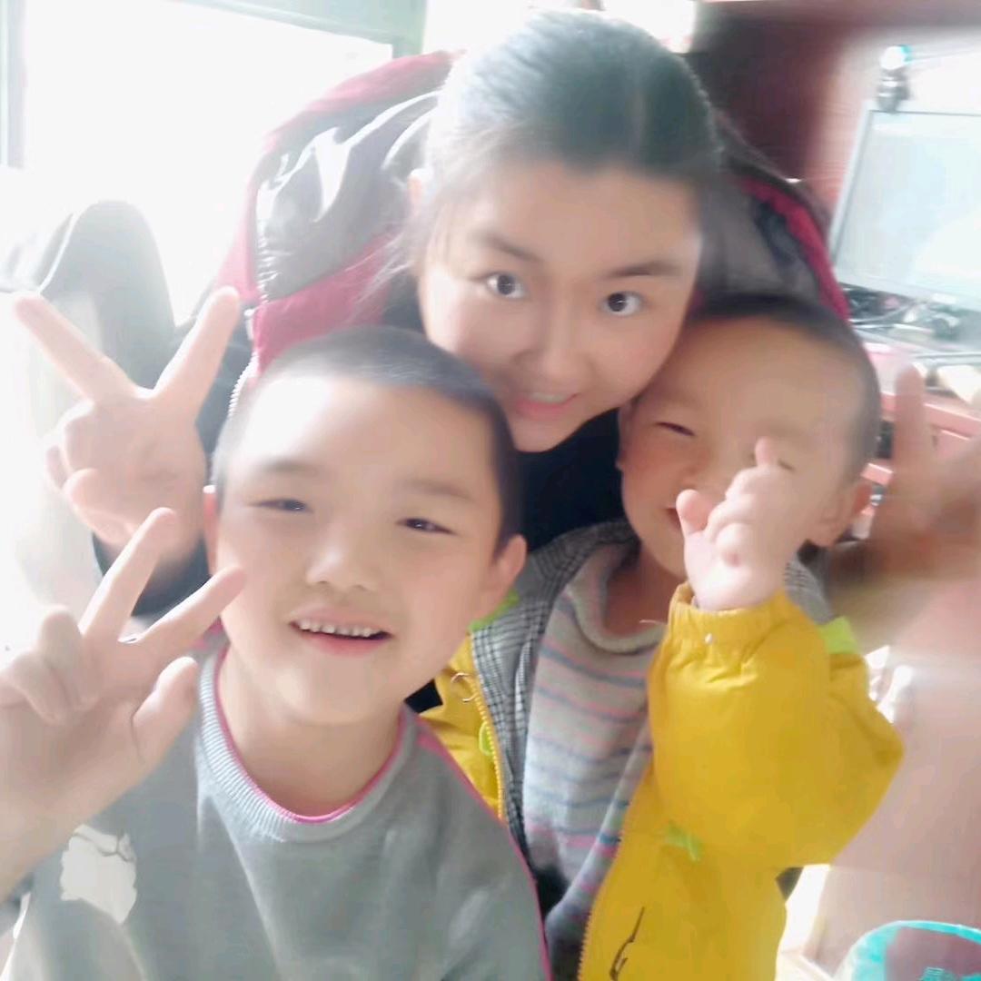 我依然爱你，不爱你💋💋💋💋